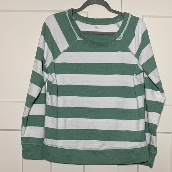 {Maurices} Green & White Striped Crewneck - Picture 1 of 2